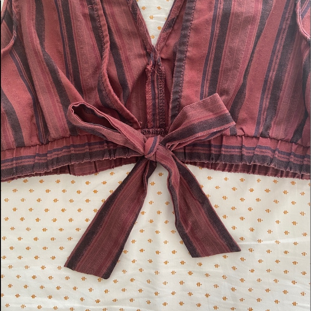 Tie Back Crop Tank - Picture 7 of 7
